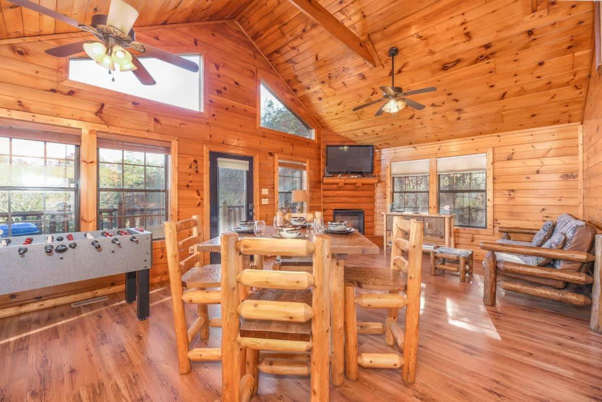Secluded Cabin Near Smoky Mountains. Hot Tub! Honeymoon! Севьервилл Экстерьер фото